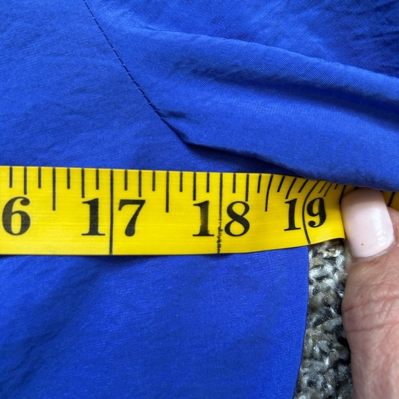 Zenergy by Chico’s Vibrant Blue Zip-Up Spring Jacket Chico’s size 0 - Picture 5 of 8